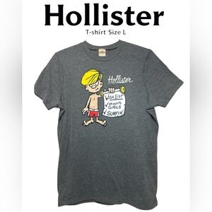 👕 vintage Hollister tee with Waxer mascot “naughty list”Christmas tee size L